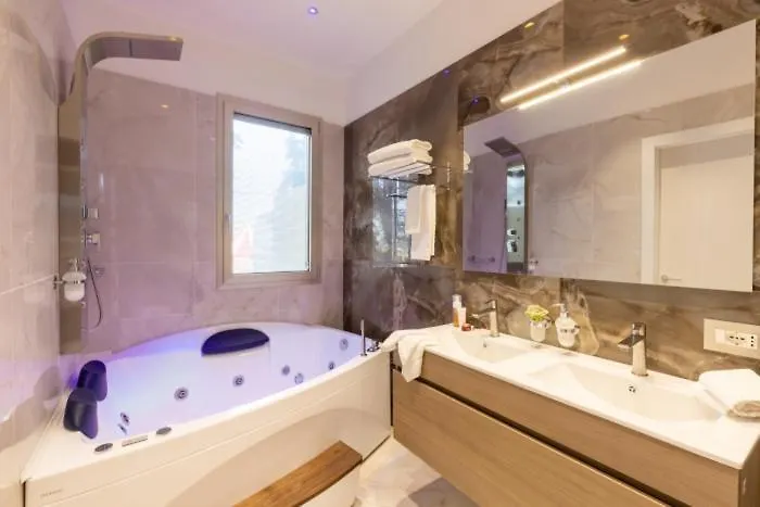 Hotel Mondial Rimini 3*,